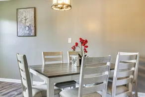 6 Mi to Dtwn Cincinnati: Dog-friendly Apt w/ Yard - Interiør