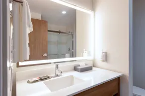 La Quinta Inn & Suites by Wyndham Eagle Pass - Salle de bain