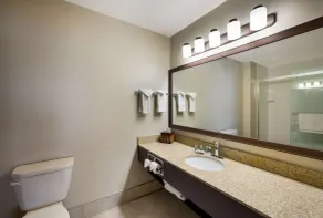 Best Western Vermillion Inn - Baño