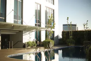 Platinum Hotel Tunjungan Surabaya - Pool