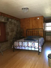 Marshall's Creek Rest Motel - Chambre