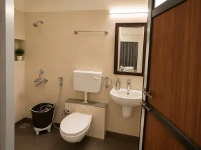 Pinakii Comfort Stay Suites, Prabhadevi - Salle de bain