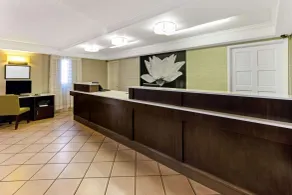 La Quinta Inn by Wyndham Santa Fe - Hall