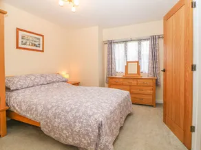 Hilly Field Barn, YELVERTON - Chambre