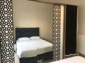 Sweet Home - Camera
