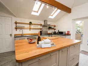 Bridgend Cottages - Interior