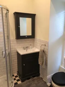 The Old Dispensary - Bathroom