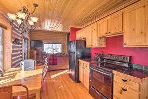Fairplay Cabin w/ Mountain Views ~ 25 Mi to Breck! - Interiør