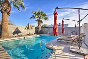 Glendale Oasis w/ Fenced Yard & Private Pool! - Interiør