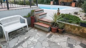Girasole-rolling Hills, Sunflowersfamily Friendly - Piscina