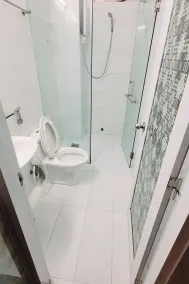 Hoang Nam Hotel - Bathroom
