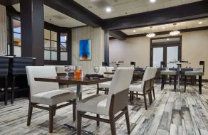 Hilton Knoxville - Restaurant