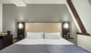 Hotel ILUNION Almirante - Chambre