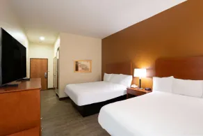 Baymont by Wyndham Savannah I-95 - Room