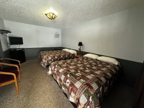 Mountain Valley Lodge & Campground - Zimmer