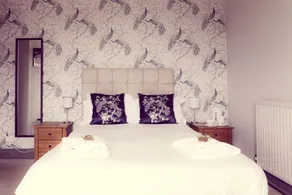 The Commodore Inn - Chambre