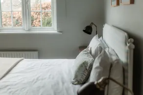 Grey Walls - Zimmer