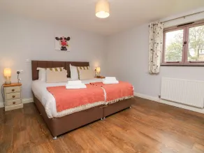 The Old Cowshed - Room