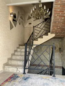 CHOGO Hotel Kutaisi - Interior entrance