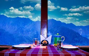 Banjara Retreat and Cottage Sojha - Restaurant