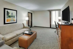 Drury Inn & Suites Springfield - Chambre