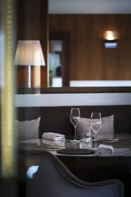 Hôtel l'Assiette Champenoise - Restaurant