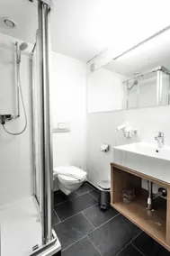 Hotel Gasthaus Löwen - Bathroom