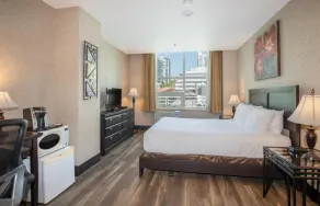 Coast Lonsdale Quay Hotel - Chambre