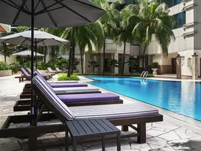 Pullman Kuala Lumpur City Centre Hotel & Residences - Pool