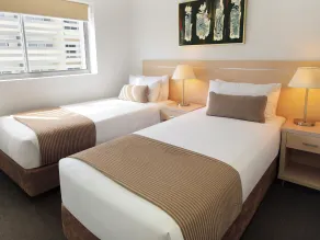 Oaks Townsville Gateway Suites - Room