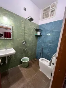 Shree stay in - Bathroom