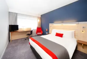 Holiday Inn Express Folkestone Channel Tunnel by IHG - Room