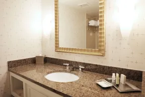 Ontario Airport Hotel & Conference Center - Chambre