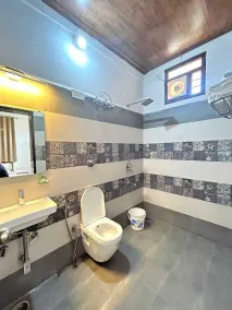 Molshree Farms Homestay - Bathroom