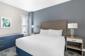 King 583 - Room