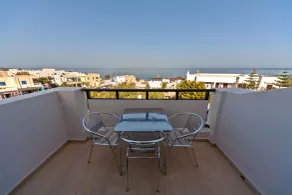 Blue Waves Suites & Apartments - Vue de la chambre