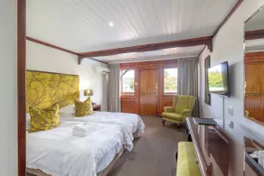 Knysna Log-Inn Hotel - Room