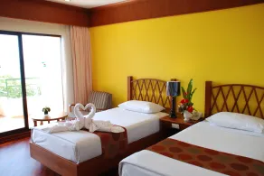 Garden Sea View Resort - Chambre