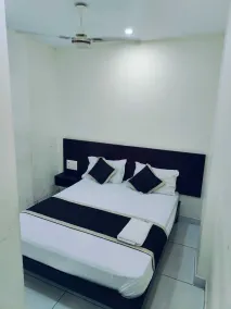Grace Apart Hotel @Kochi - Room