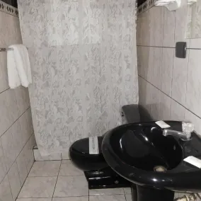 Amara Hotel - Bathroom