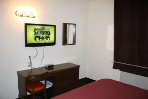 Empress Inn and Suites by the Falls - Chambre
