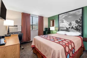 Super 8 by Wyndham Pierre SD - Chambre