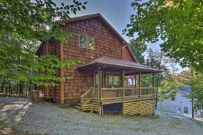 2 Mi to Beech Mtn Resort: Cabin w/ Deck & Grill! - Innvendig