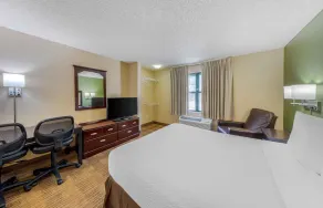 Extended Stay America Suites - Los Angeles - Arcadia - Room