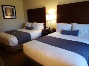 Cobblestone Inn & Suites - Merrill - Rum