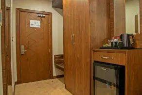 Dancenter Emerald Near Jeddah Corniche - Room