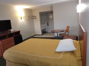 Peachtree Inn & suites - Værelse