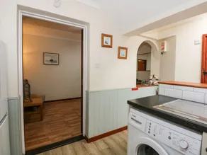 5 Melinda Cottages - Room