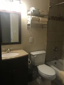 Ramada by Wyndham Elko Hotel at Stockmen's Casino - Salle de bain