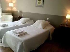 Logis Hotel Grangier - Værelse